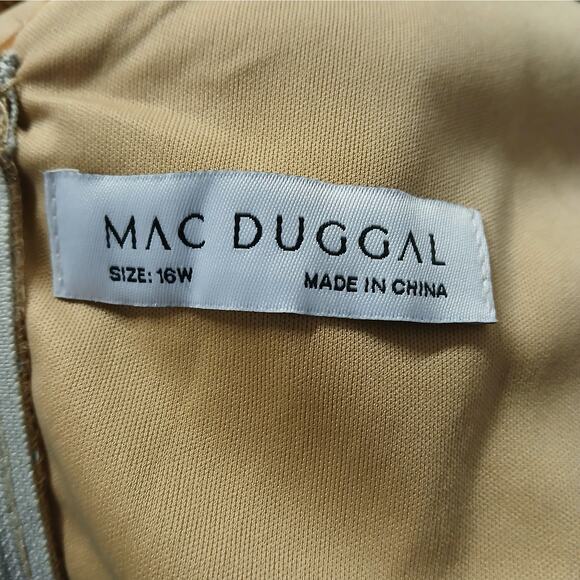 Mac Duggal Formal Evening Gown Womens Plus 16W Silver Maxi Dress Wedding Party - Picture 7 of 12